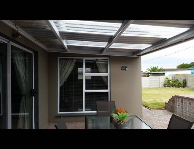 3 BEDROOM HOUSE RENTED IN ROWALLAN PARK